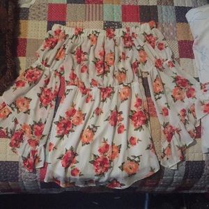 Off shoulder white flower dress